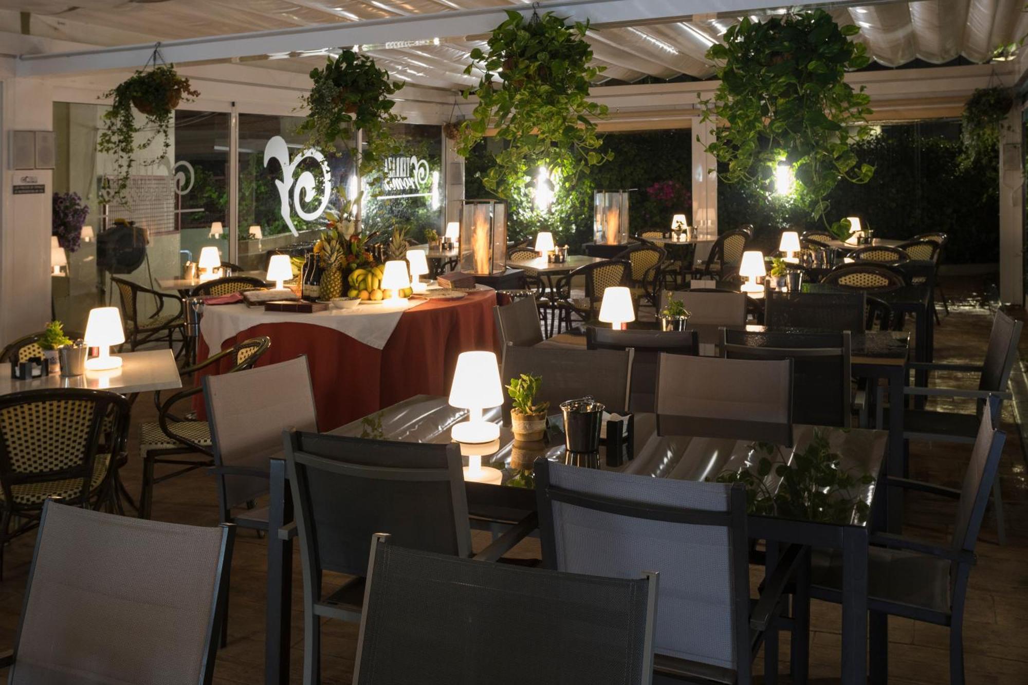 סאריה Hotel Roma מראה חיצוני תמונה