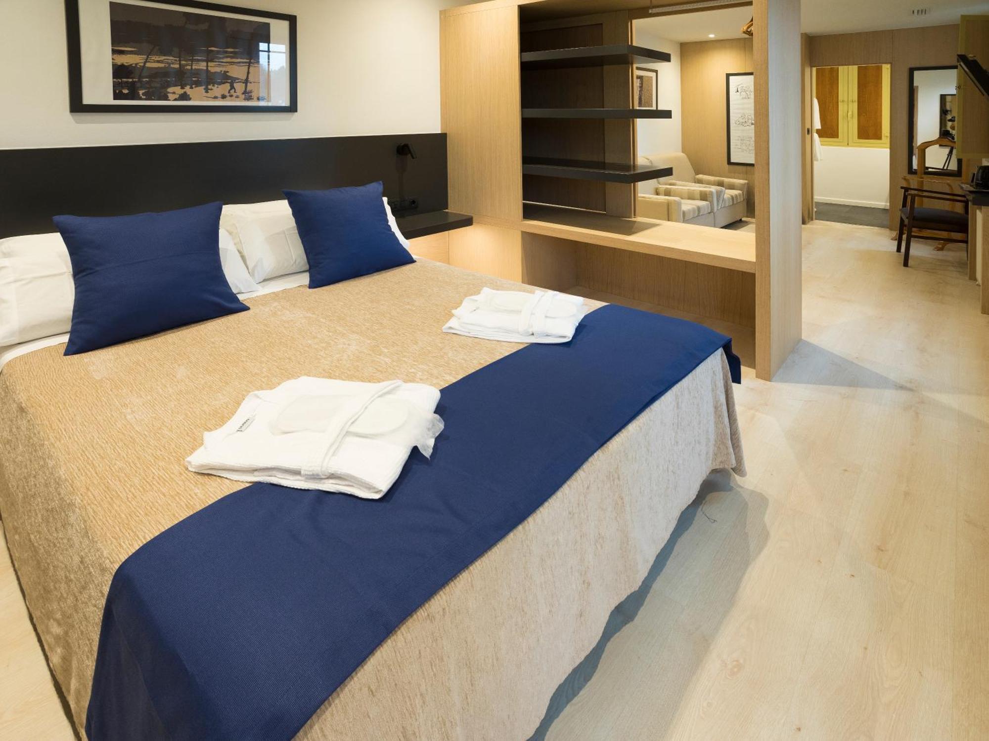 סאריה Hotel Roma מראה חיצוני תמונה