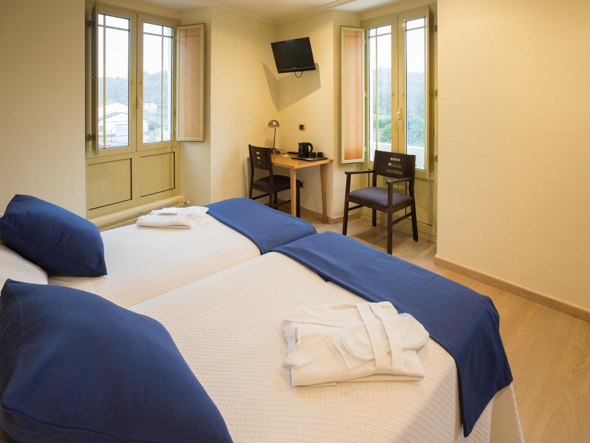 סאריה Hotel Roma מראה חיצוני תמונה