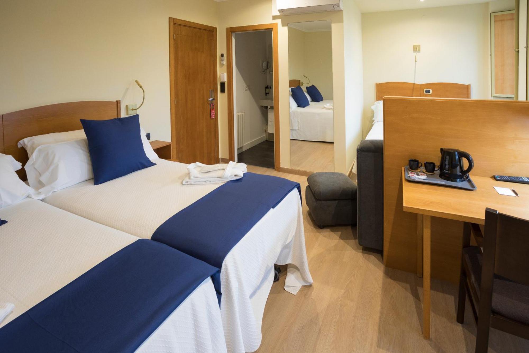 סאריה Hotel Roma מראה חיצוני תמונה