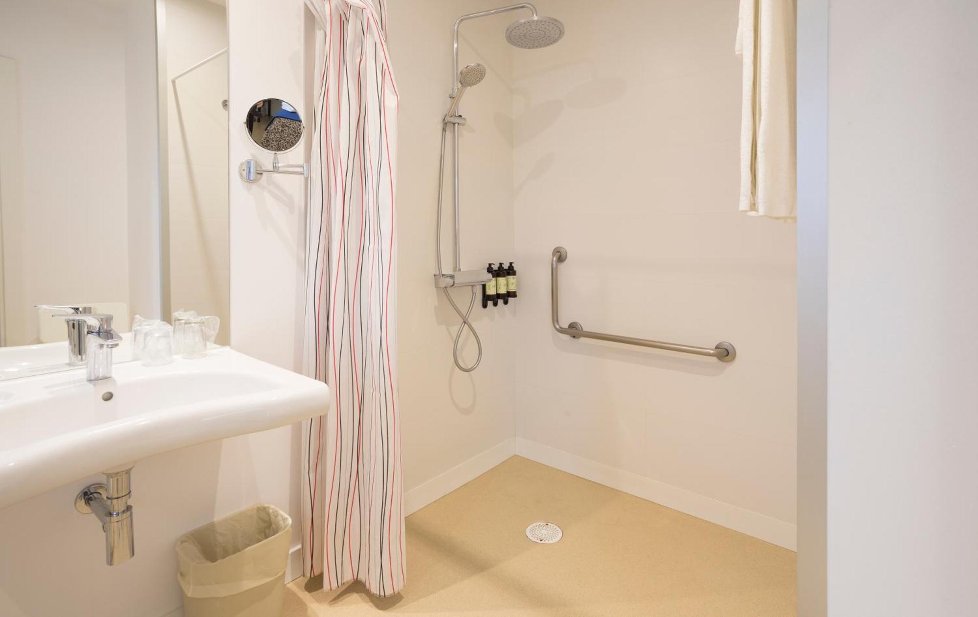 סאריה Hotel Roma מראה חיצוני תמונה