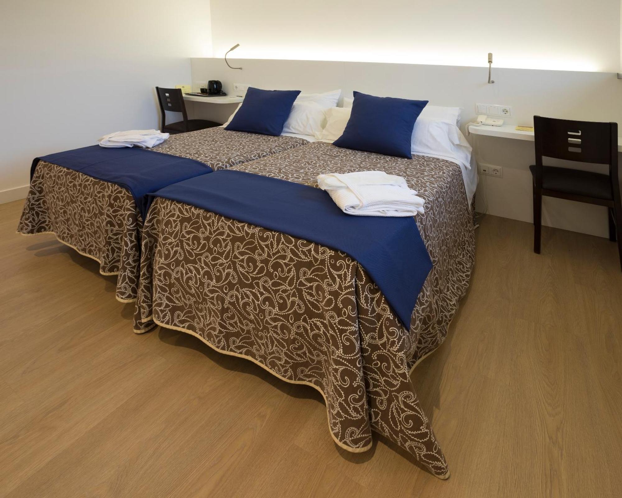 סאריה Hotel Roma מראה חיצוני תמונה
